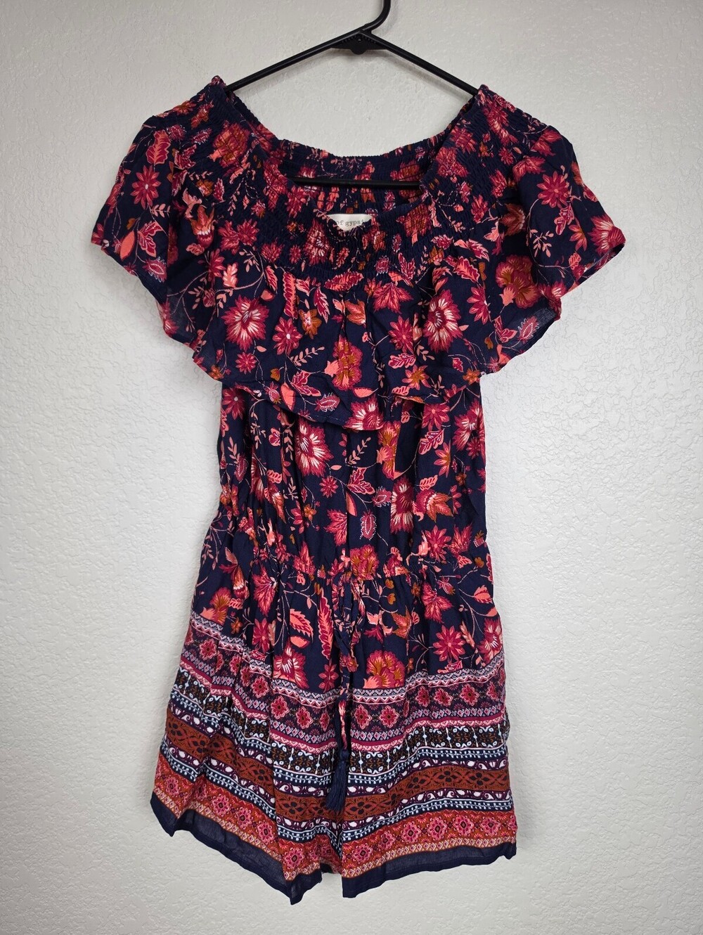 Anthropologie Band of Gypsies Floral Romper Size Small
